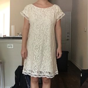 ❗️Get 2 Dresses for $15❗️Cream Lace Shift Dress
